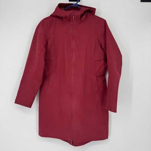 Lululemon rain rebel jacket - lululemon,